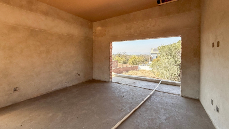 5 Bedroom Property for Sale in Leloko Lifestyle Estate North West